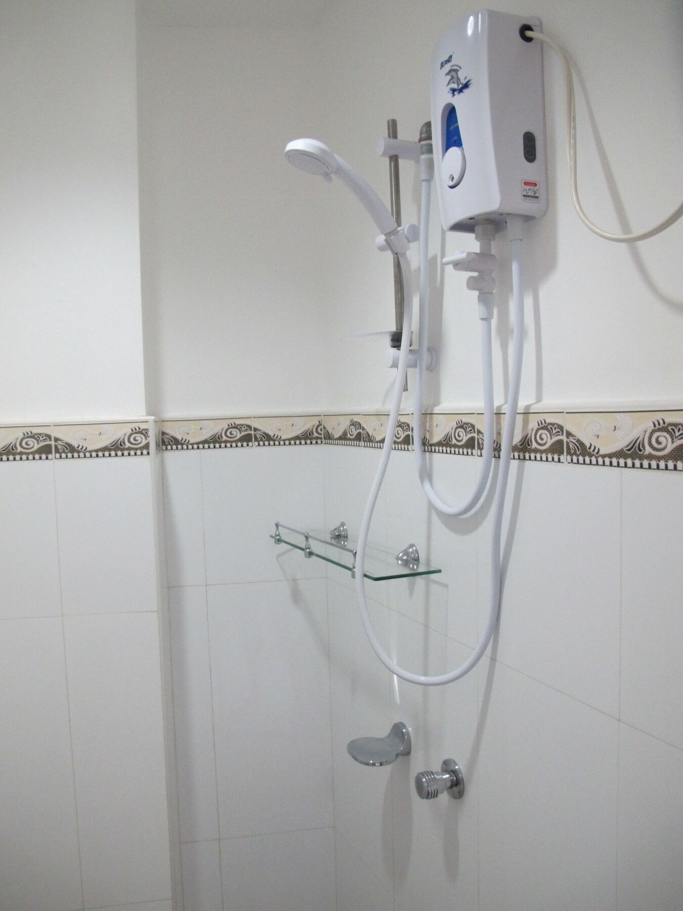 Cool Stay Inn Balabag  Екстериор снимка